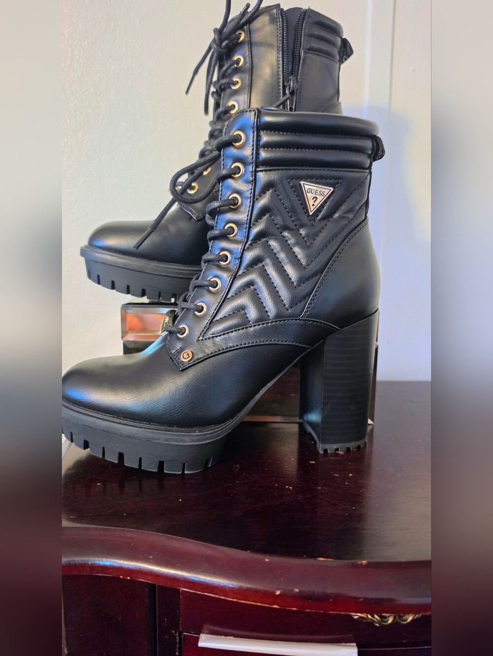 GUESS Women's Black Quilted Lace-Up Block Heel Boots